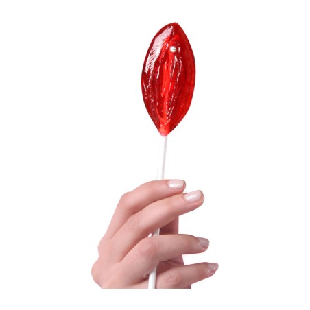 karamellpuppe mit erdbeavorrat in form einer vagina