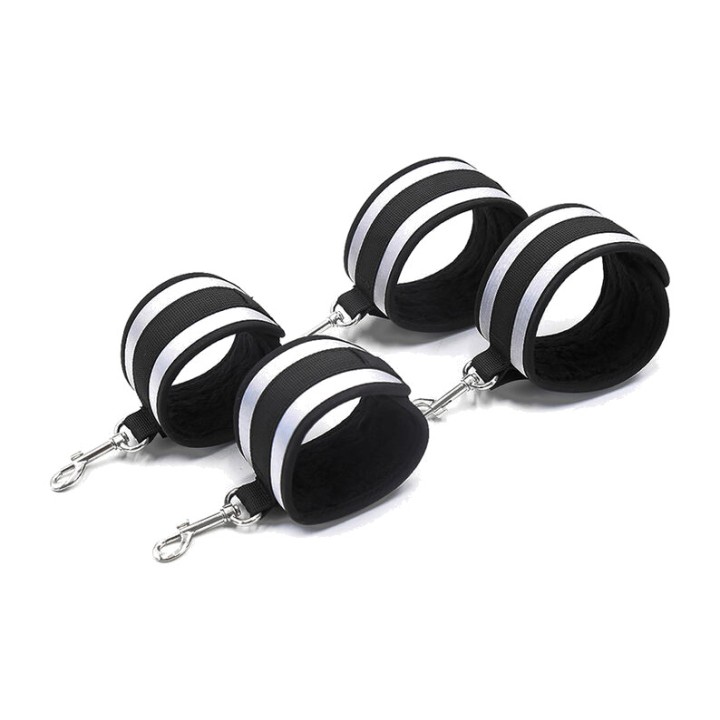 OHMAMA Manette per polso FETISH D-230346