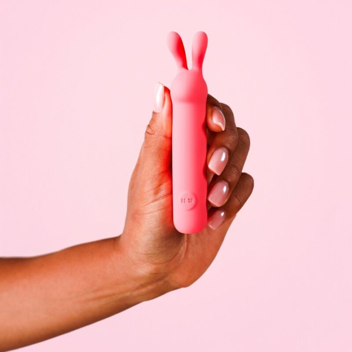 JE JOUE Vibrating rabbit rechargeable bullet ILY D-246352