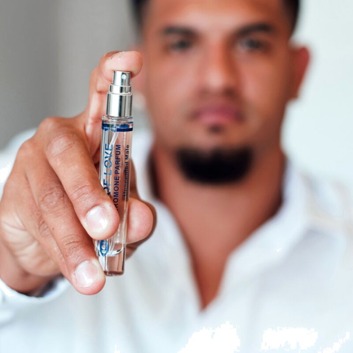 EYE OF LOVE Pheromone perfume without fragrance for him EOL