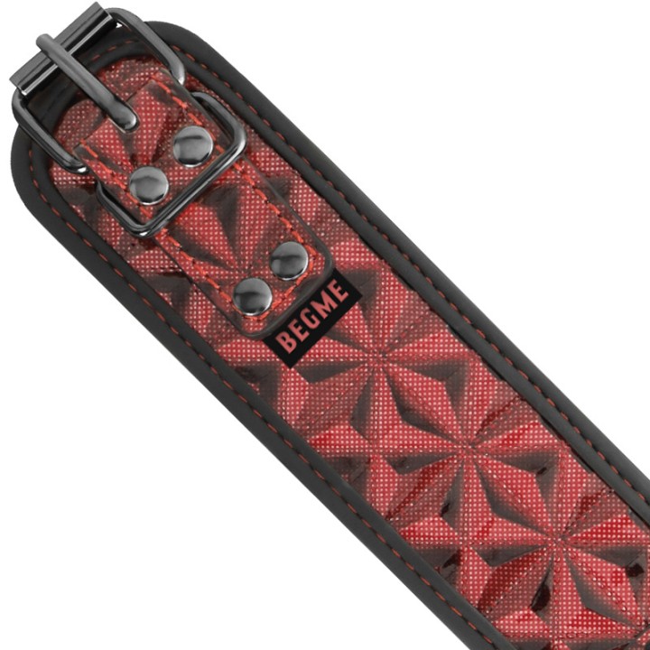 BEGME FETISH GAMES Neoprene-lined nipple clamps with chains