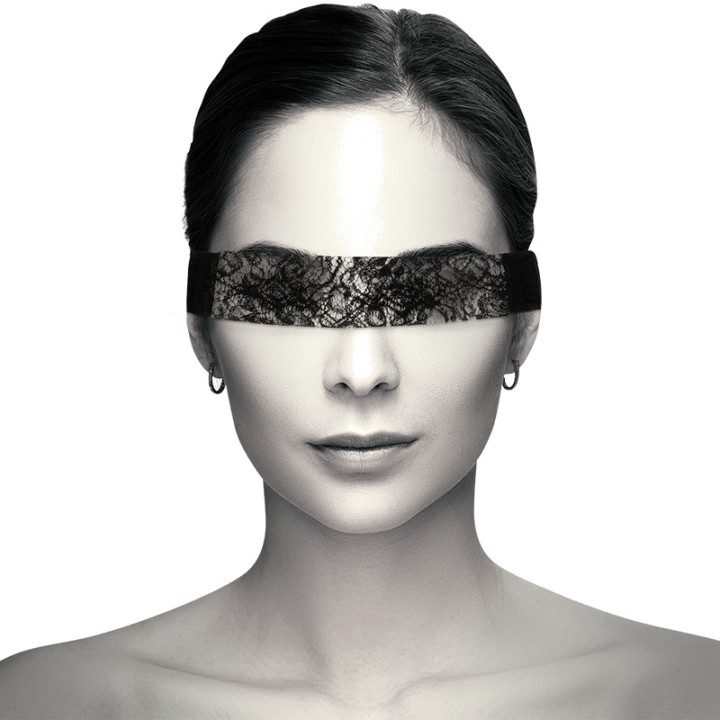 COQUETTE CHIC DESIRE Lace blindfold with ribbon D-226920