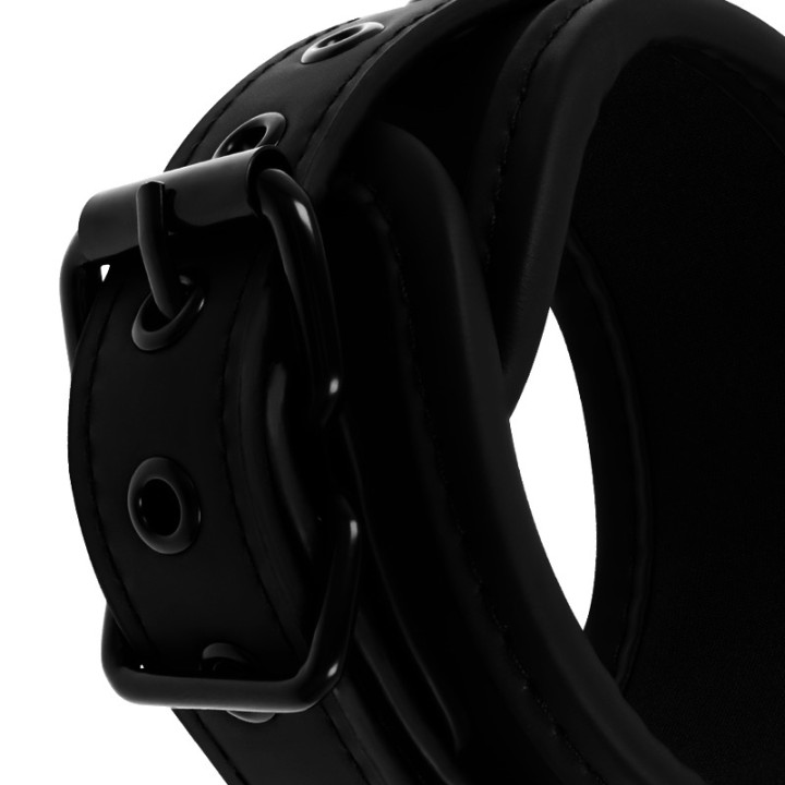 FETISH SUBMISSIVE Cuffs set for spread-eagle position with