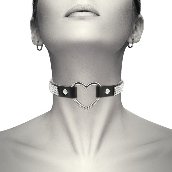 COQUETTE CHIC DESIRE Choker de cuero vegano con corazón