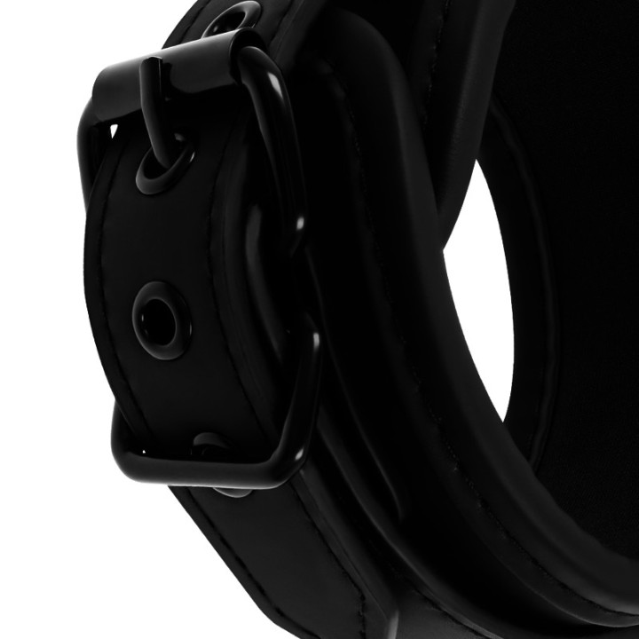 FETISH SUBMISSIVE Cuffs with pull strap and neoprene lining