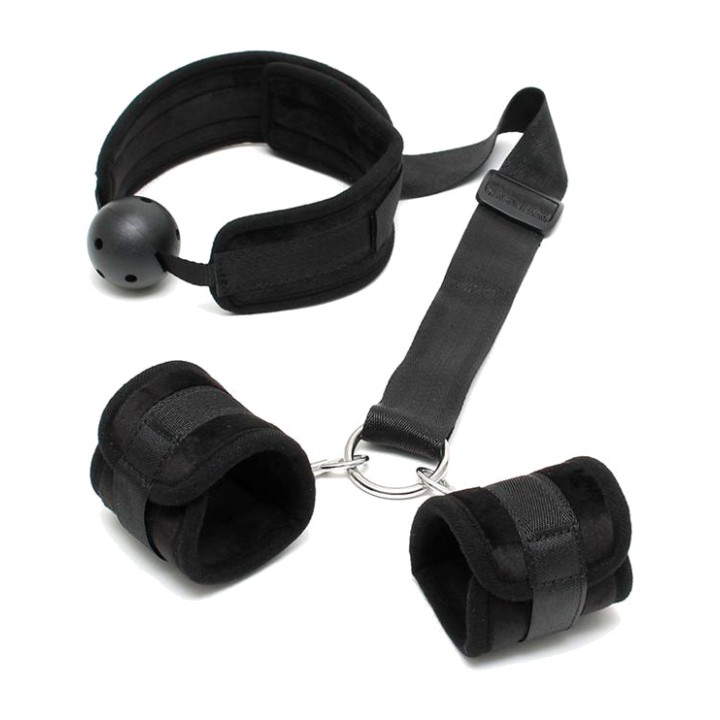BONDAGE PLAY Ball gag with attached handcuffs 4.5 CM