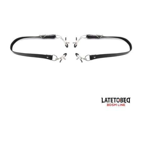 bondage lábpántok csiklócsipeszekkel