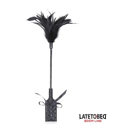 feather duster with paddle and lace loop