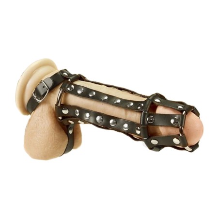 kožený návlek na penis s vnitřními hroty a páskem na varlata